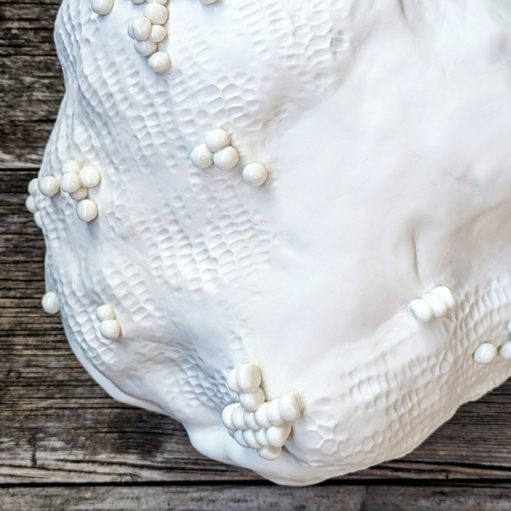 Porcelain dancing skull